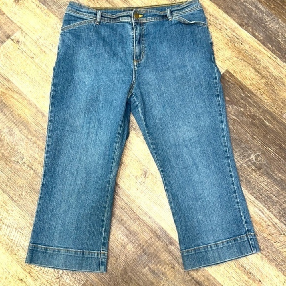 Falls Creek Capri Jeans Size 16 Stretch Denim Cropped Pants
